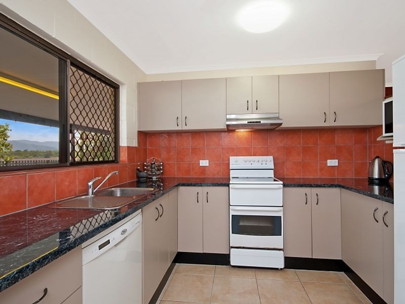 5 Antonetta Close, Yorkeys Knob QLD 4878