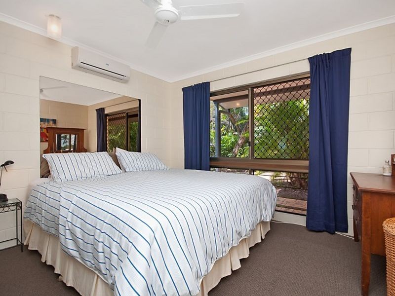 5 Antonetta Close, Yorkeys Knob QLD 4878