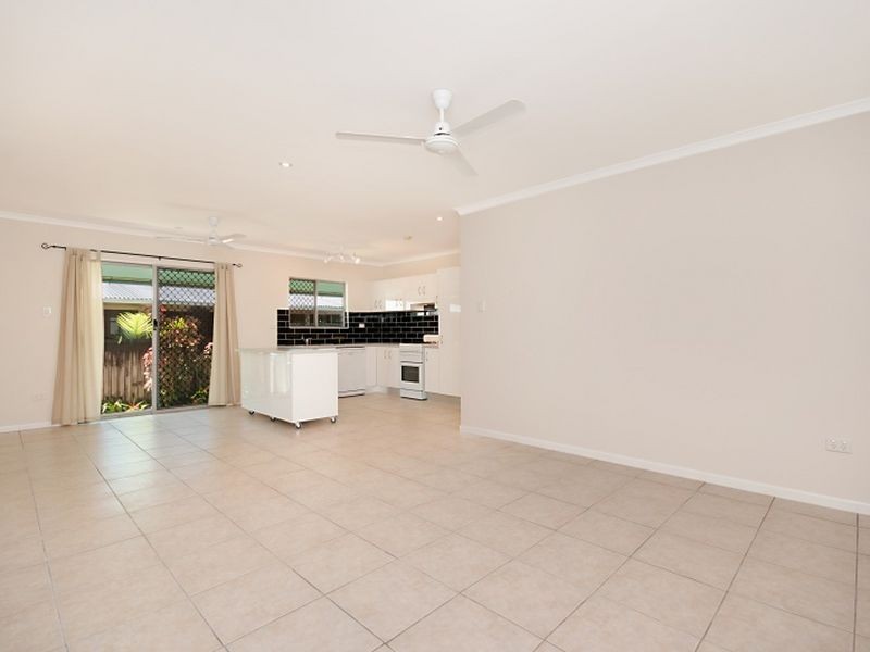 432 Varley Street, Yorkeys Knob QLD 4878