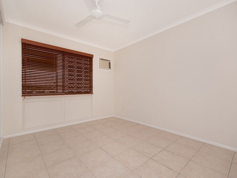 432 Varley Street, Yorkeys Knob QLD 4878