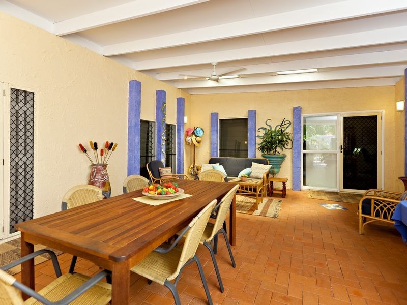 4 Derby Street, Yorkeys Knob QLD 4878