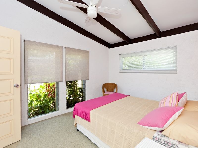 4 Derby Street, Yorkeys Knob QLD 4878