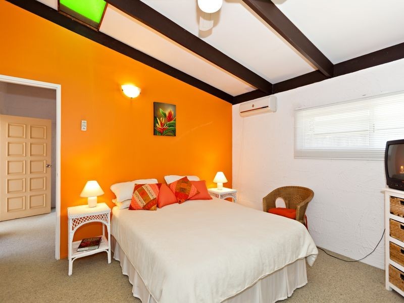 4 Derby Street, Yorkeys Knob QLD 4878