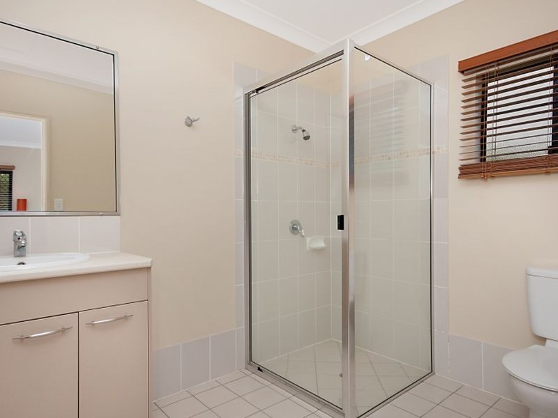 9 Norfolk Close, Holloways Beach QLD 4878