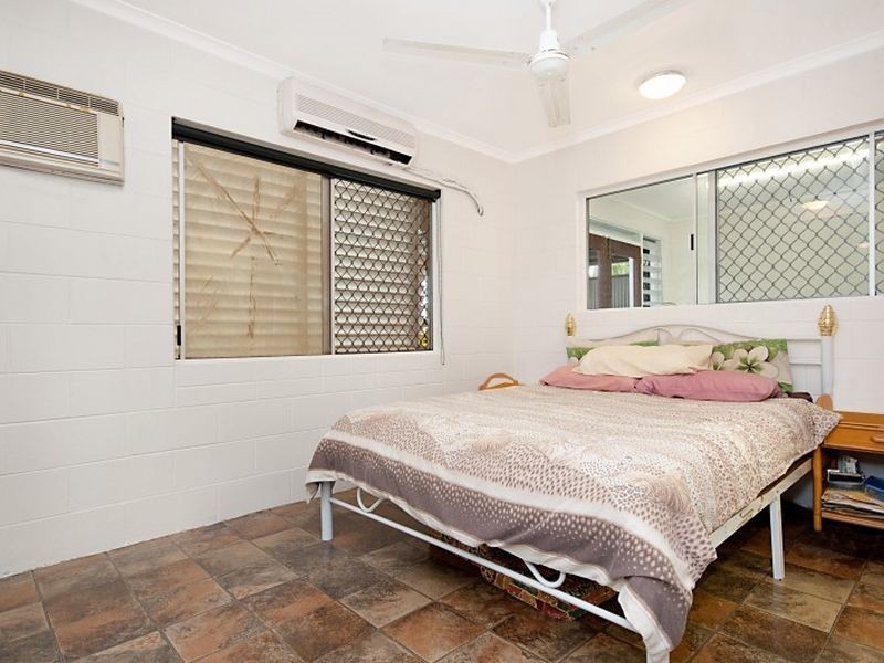 389 Varley Street, Yorkeys Knob QLD 4878