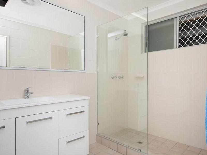 389 Varley Street, Yorkeys Knob QLD 4878