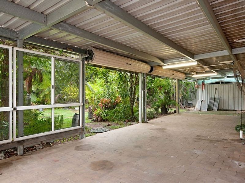 389 Varley Street, Yorkeys Knob QLD 4878