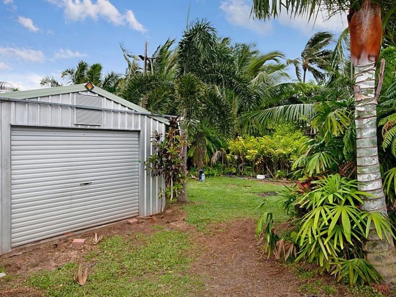 389 Varley Street, Yorkeys Knob QLD 4878
