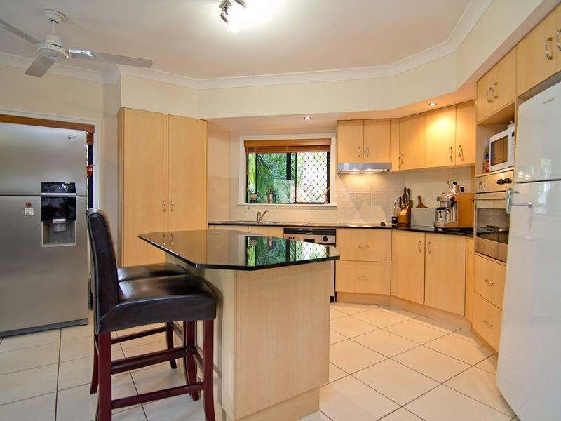 5/69 Sims Esplanade, Yorkeys Knob QLD 4878