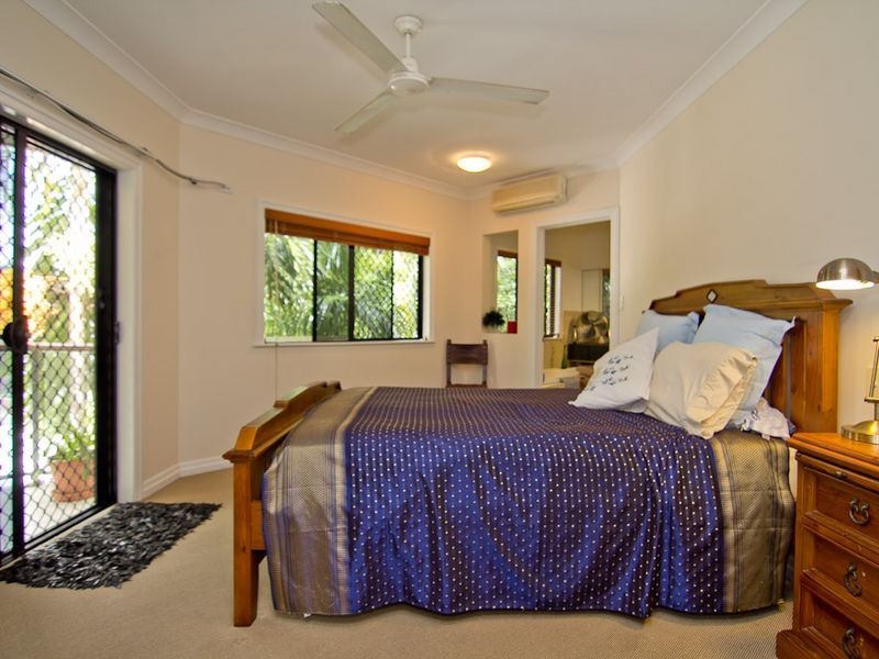 5/69 Sims Esplanade, Yorkeys Knob QLD 4878