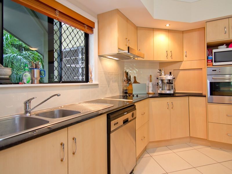 5/69 Sims Esplanade, Yorkeys Knob QLD 4878