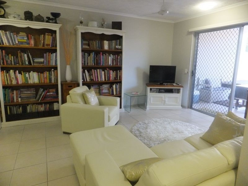 6/521-525 Varley Street, Yorkeys Knob QLD 4878