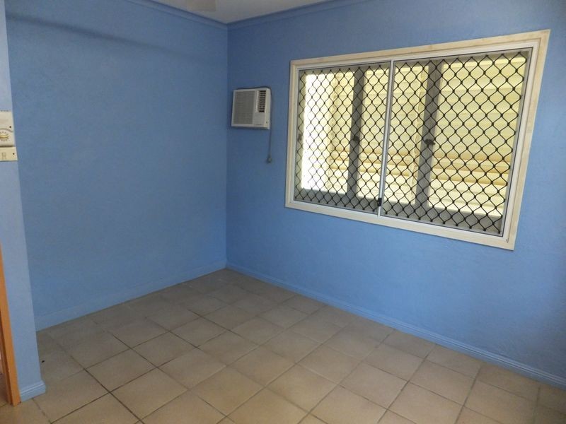 6 Granadilla Street, Holloways Beach QLD 4878