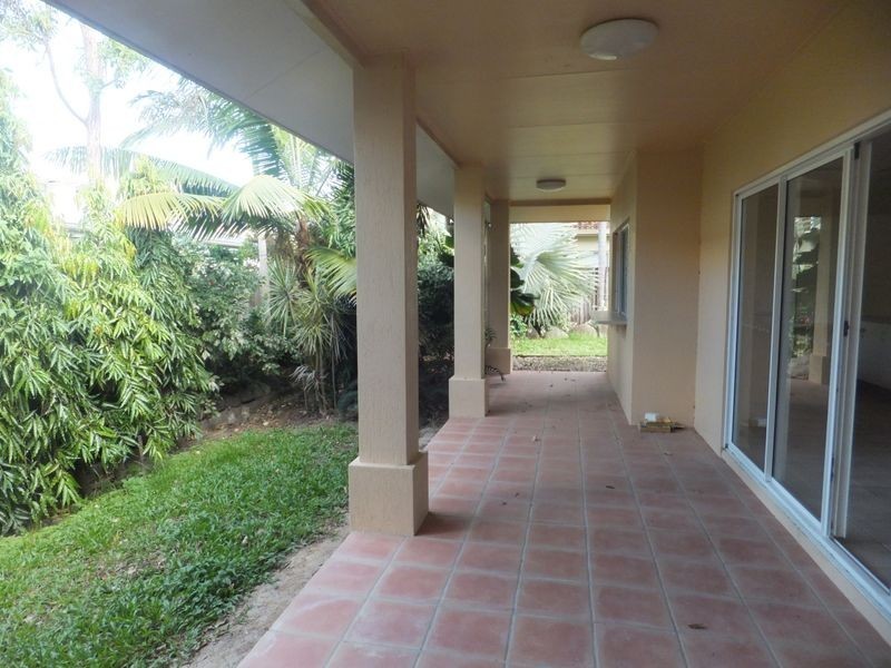 2/20 Oyster Court, Trinity Beach QLD 4879