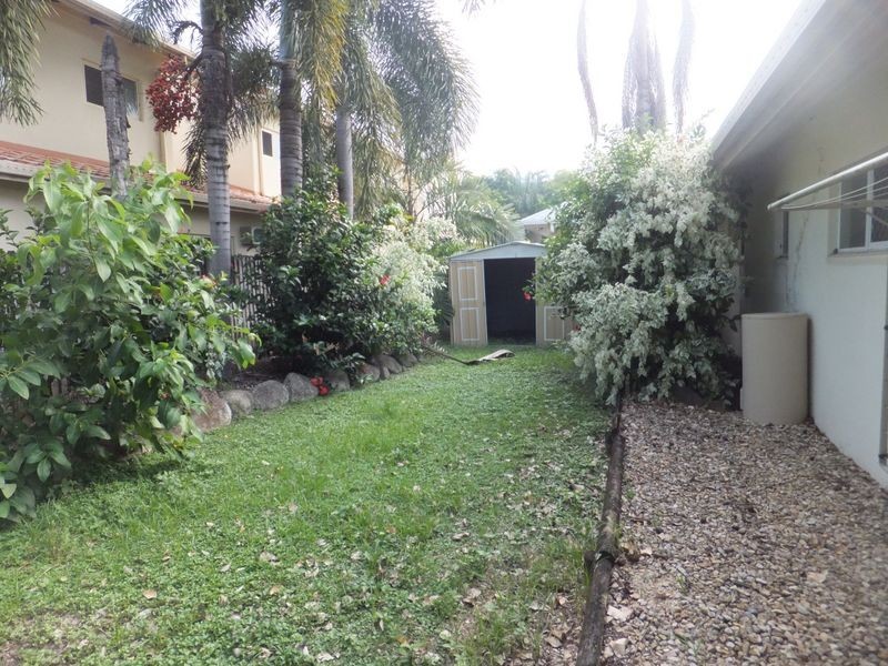 2/20 Oyster Court, Trinity Beach QLD 4879