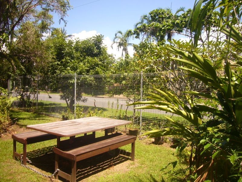 6/17 Rutherford Street, Yorkeys Knob QLD 4878