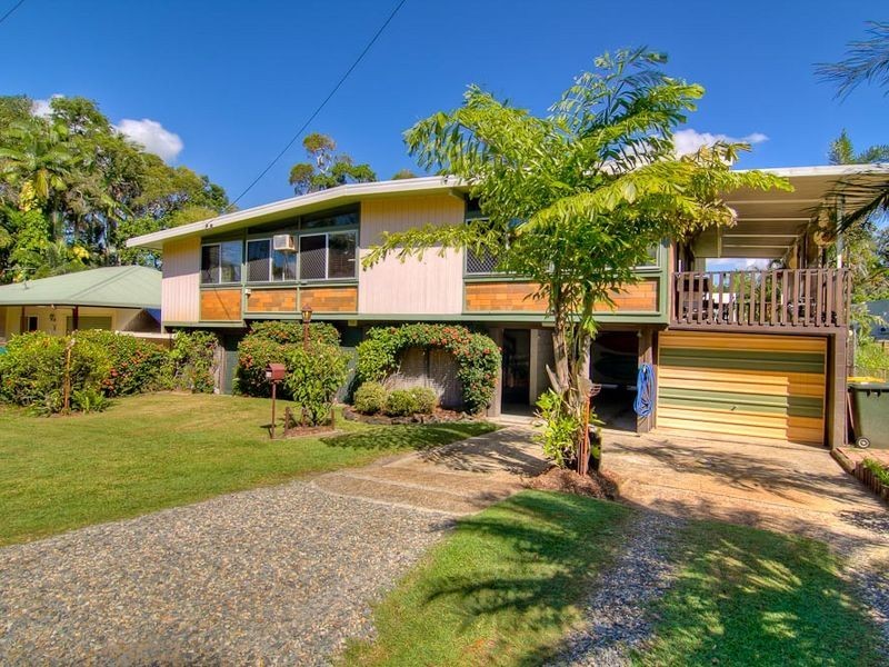 19 Atherton Street, Yorkeys Knob QLD 4878