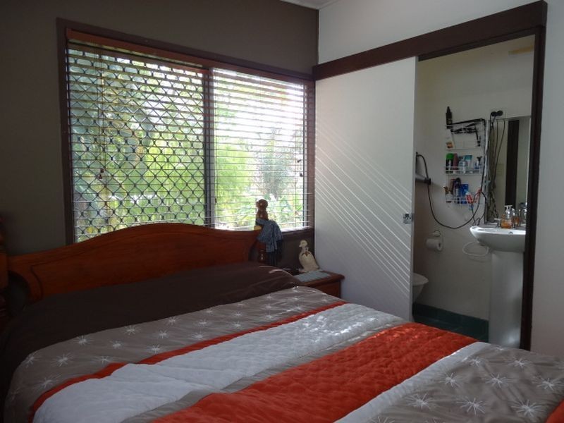 19 Atherton Street, Yorkeys Knob QLD 4878