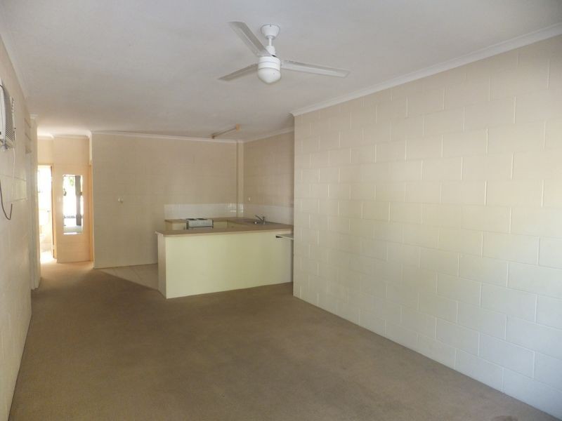 2/505 Varley Street, Yorkeys Knob QLD 4878