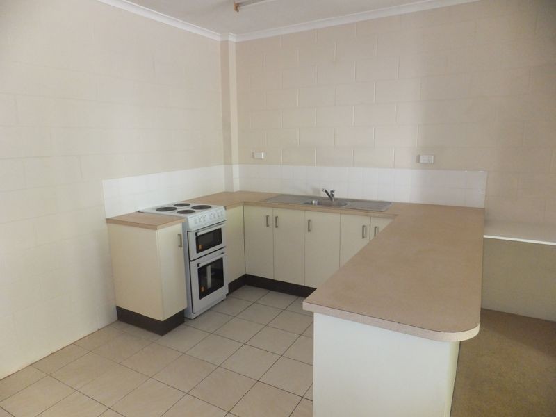 2/505 Varley Street, Yorkeys Knob QLD 4878