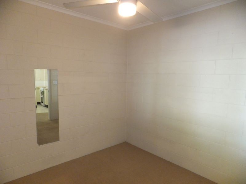 2/505 Varley Street, Yorkeys Knob QLD 4878