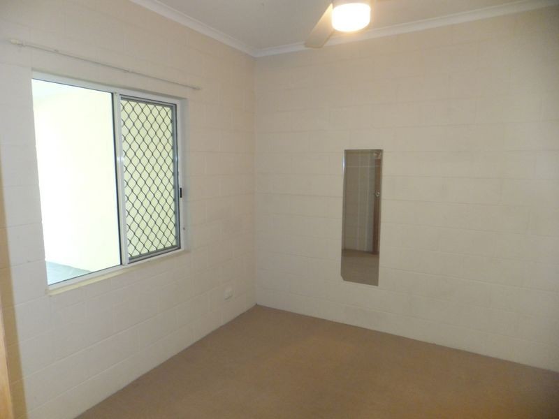 2/505 Varley Street, Yorkeys Knob QLD 4878