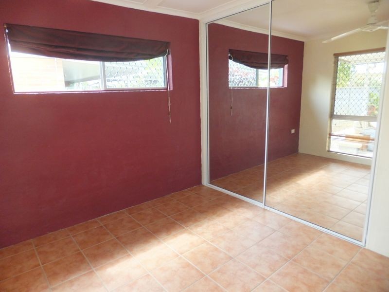 20 Walnut Street, Holloways Beach QLD 4878