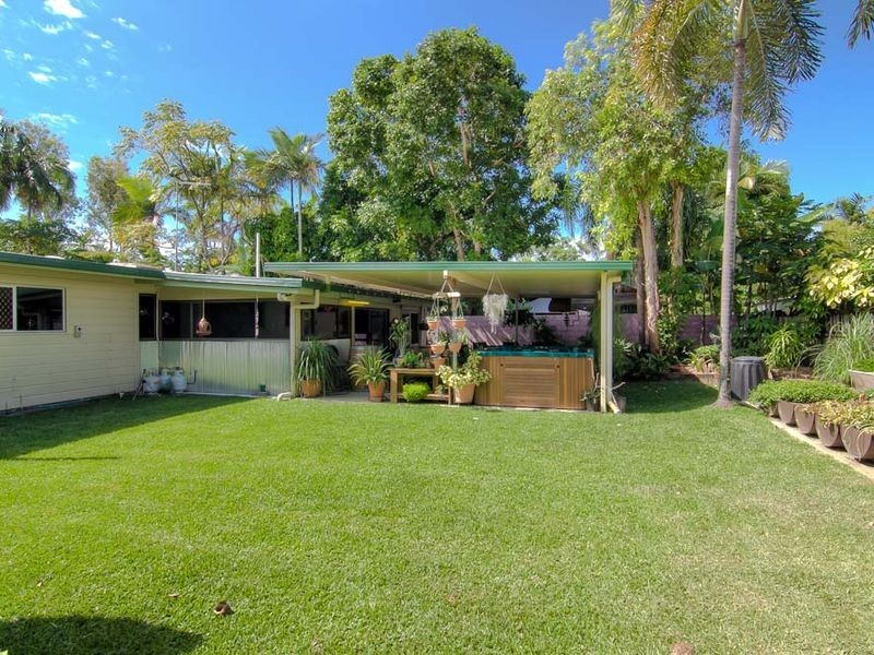 25A Derby Street, Yorkeys Knob QLD 4878