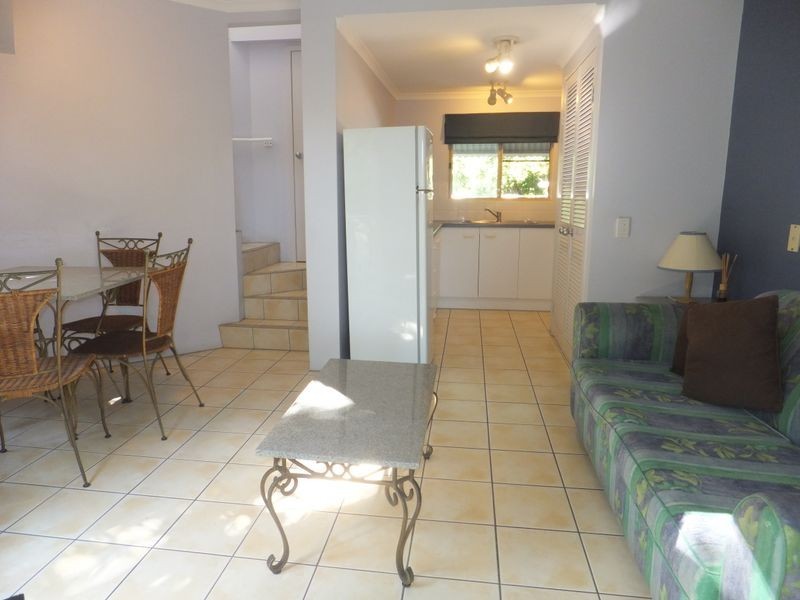 5/129 Oleander Street, Holloways Beach QLD 4878
