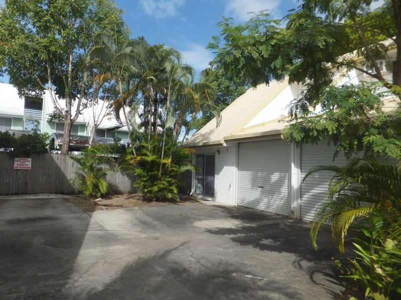 5/10-12 Alamanda Street, Holloways Beach QLD 4878