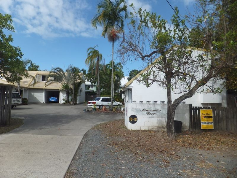 5/10-12 Alamanda Street, Holloways Beach QLD 4878