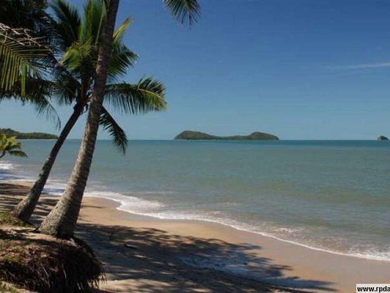 1 Captain Cook Highway, Kewarra Beach QLD 4879