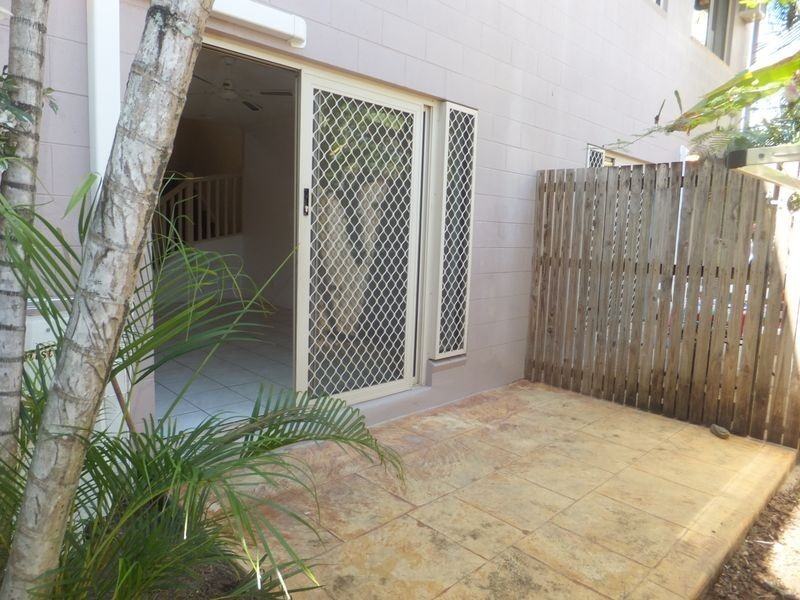 5/25 Rutherford Street, Yorkeys Knob QLD 4878