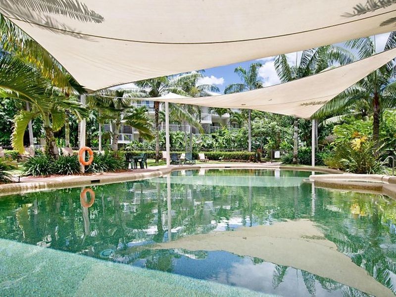15/129 Oleander Street, Holloways Beach QLD 4878