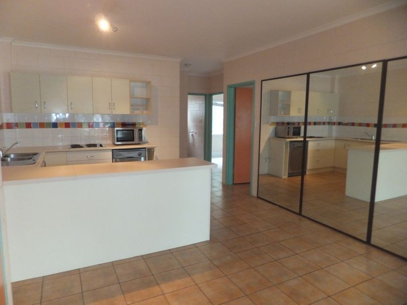 6/542 Varley Street, Yorkeys Knob QLD 4878