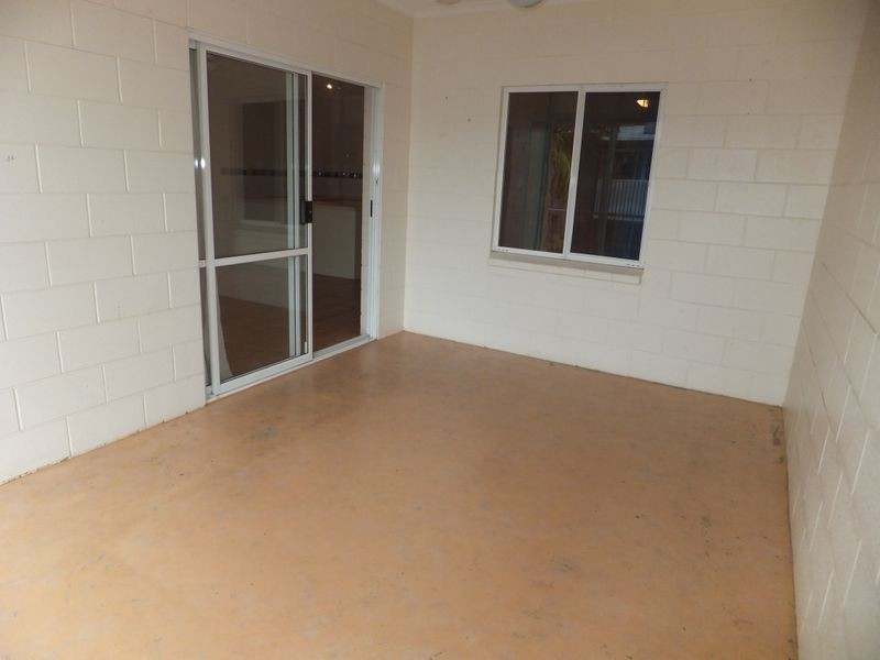 6/542 Varley Street, Yorkeys Knob QLD 4878