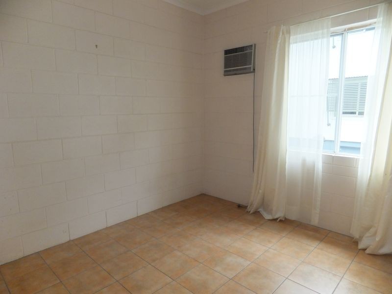 6/542 Varley Street, Yorkeys Knob QLD 4878