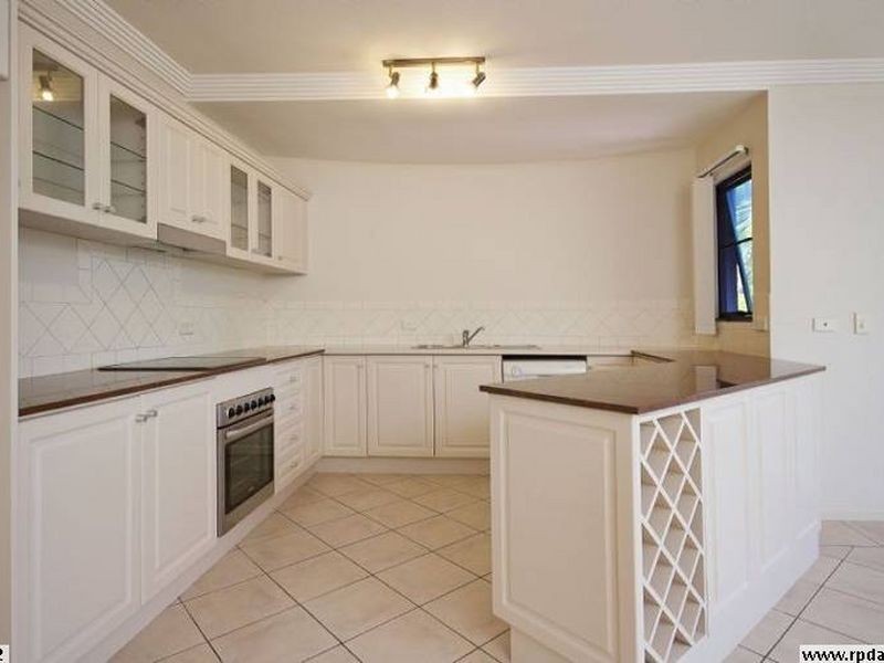 6/65 Sims Esplanade, Yorkeys Knob QLD 4878