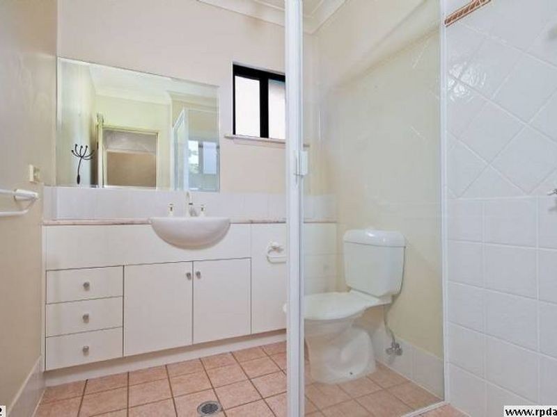 6/65 Sims Esplanade, Yorkeys Knob QLD 4878