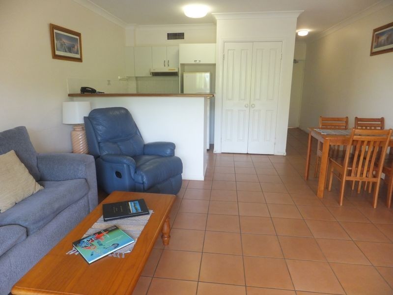16/61 Sims Esplanade, Yorkeys Knob QLD 4878