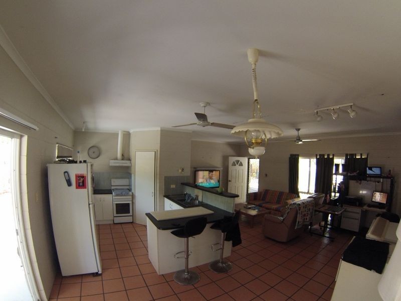 48 Oleander Street, Holloways Beach QLD 4878