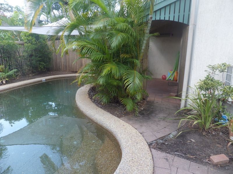 1/528 Varley Street, Yorkeys Knob QLD 4878