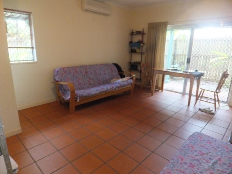 1/528 Varley Street, Yorkeys Knob QLD 4878