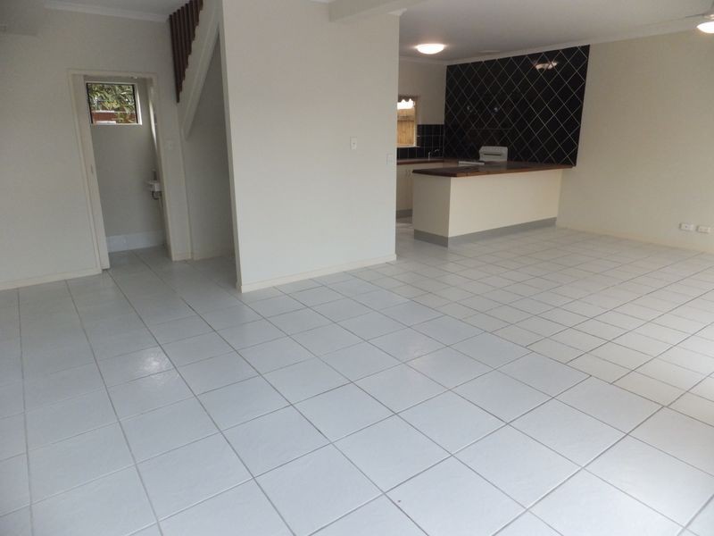 7/16 Rutherford Street, Yorkeys Knob QLD 4878