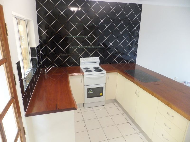 7/16 Rutherford Street, Yorkeys Knob QLD 4878