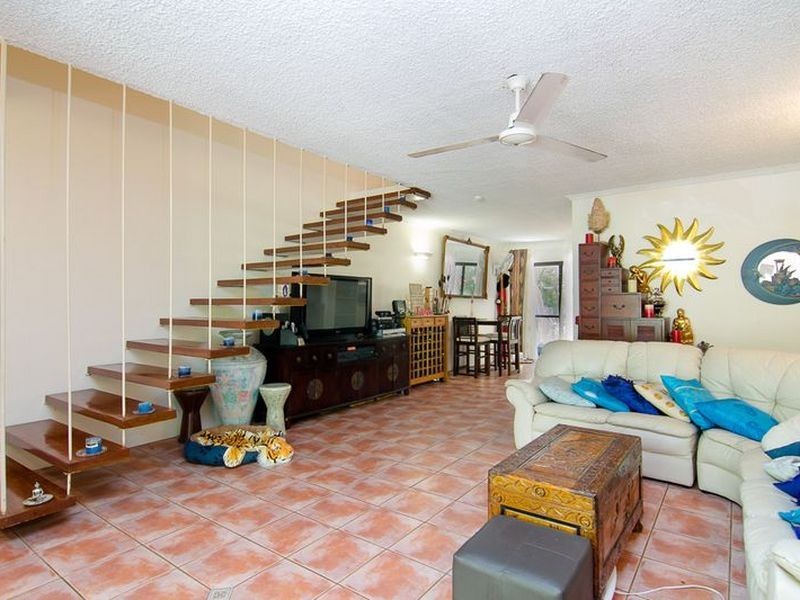 4/16 Deauville Close, Yorkeys Knob QLD 4878