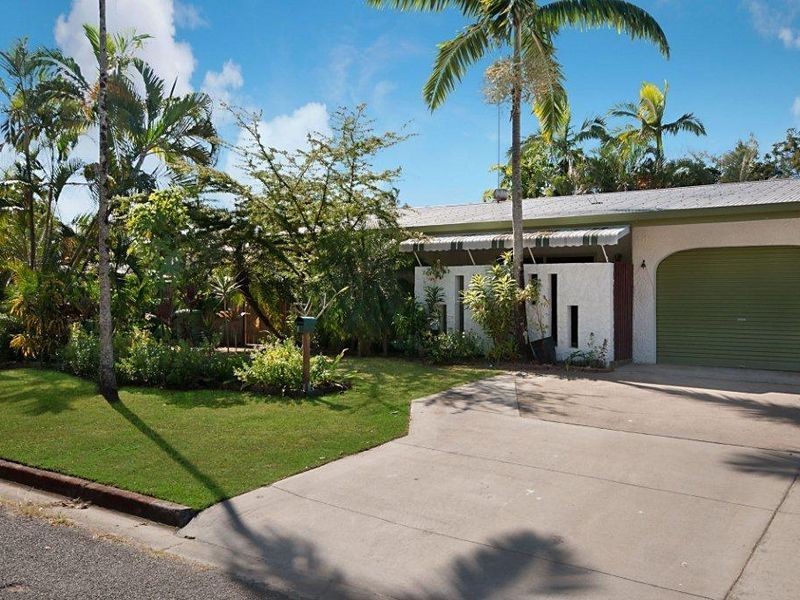 1/11 Nancy Street, Yorkeys Knob QLD 4878