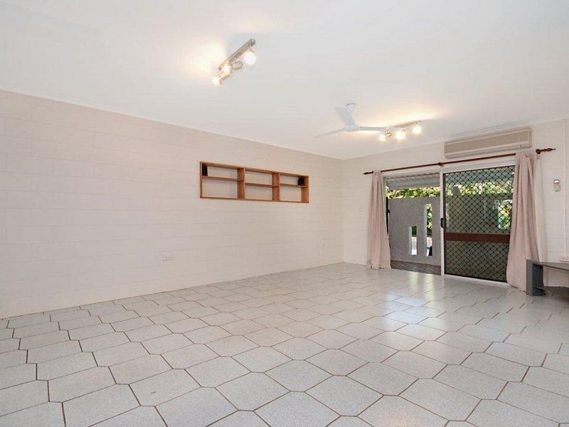 1/11 Nancy Street, Yorkeys Knob QLD 4878