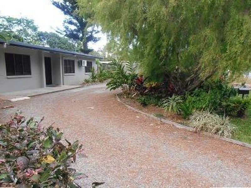 14-16 Carolyn Close, Yorkeys Knob QLD 4878