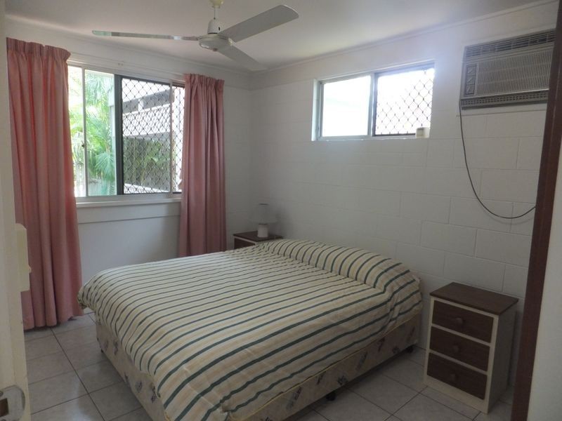 1/1 Tee Street, Yorkeys Knob QLD 4878